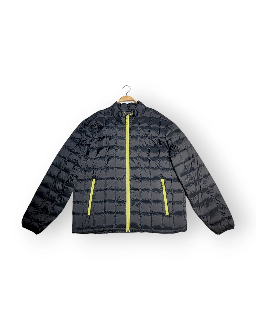 IMG_20250904_173546 Casaca - Imagen 1