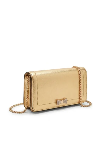 Clutch Karl Lagerfeld dorada con lazo de cristales y cadena