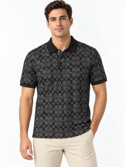 Camisero Coach negro con monograma — frontal