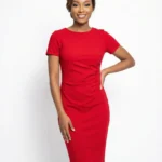 Vestido Rojo Ajustado Hombros Descubiertos — foto 1